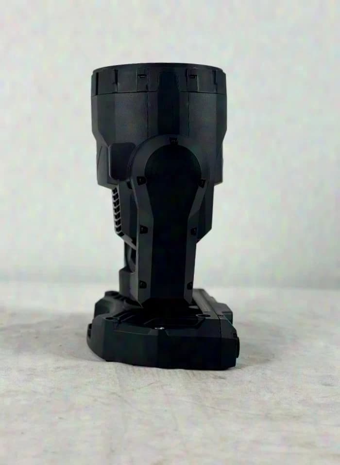 Martin MAC One | 3-IN-1 BEAM-WASH LIGHT WITH FRESNEL LENS