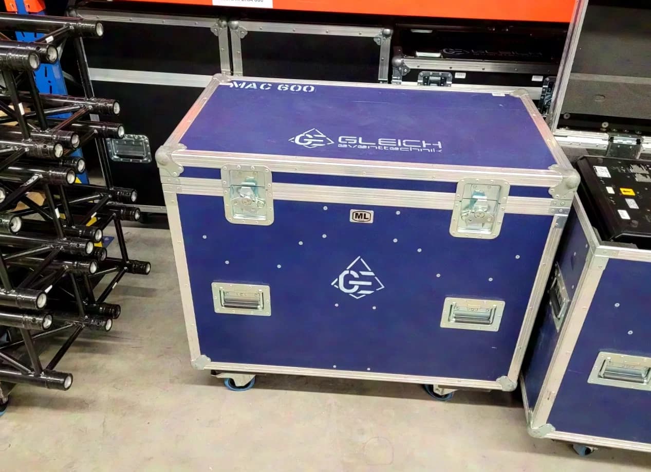 Martin Mac 600 incl. Case