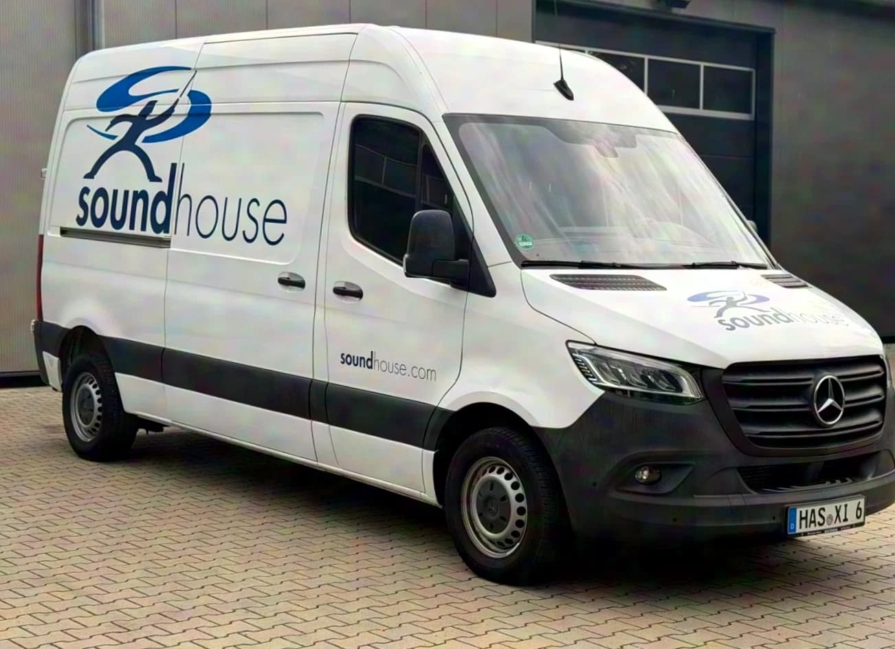 Mercedes-Benz Sprinter 316 CDI Panel van, high roof, long, automatic