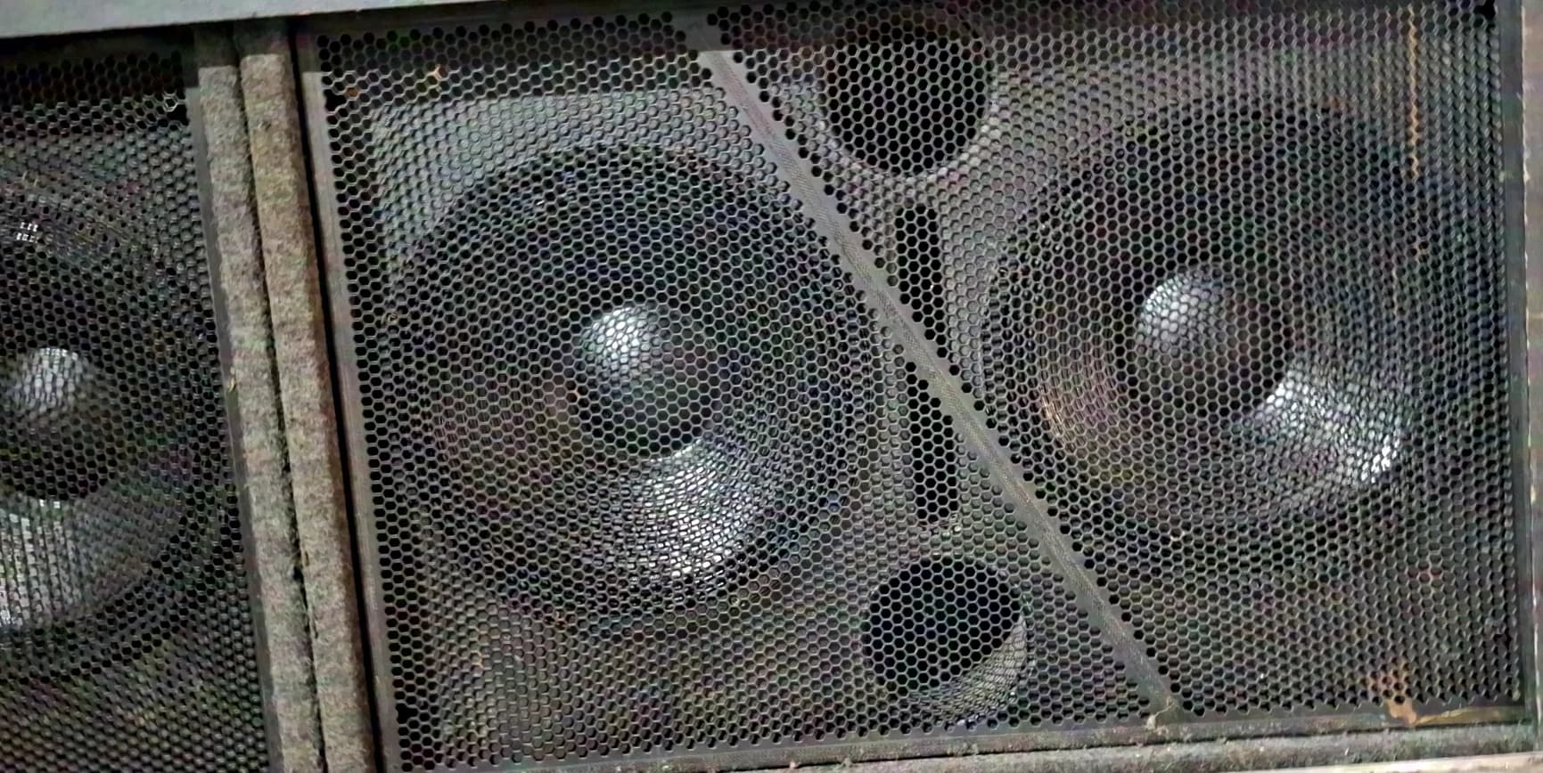 Meyer Sound 650P