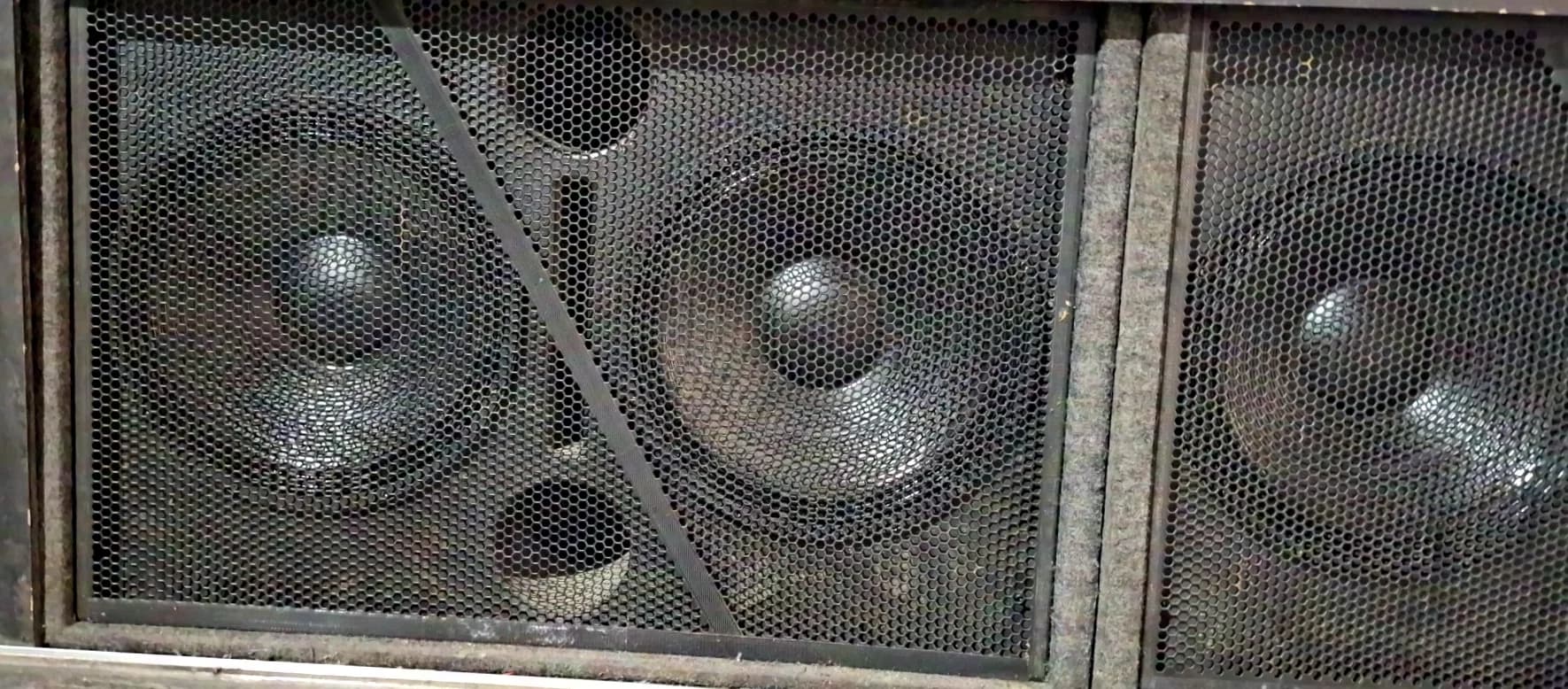 Meyer Sound 650P