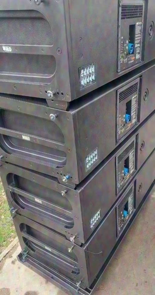 Meyer Sound MILO High-Power Curvilinear Array Loudspeaker SET 20pcs