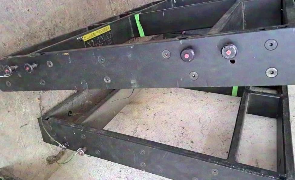Meyer Sound MTG 700