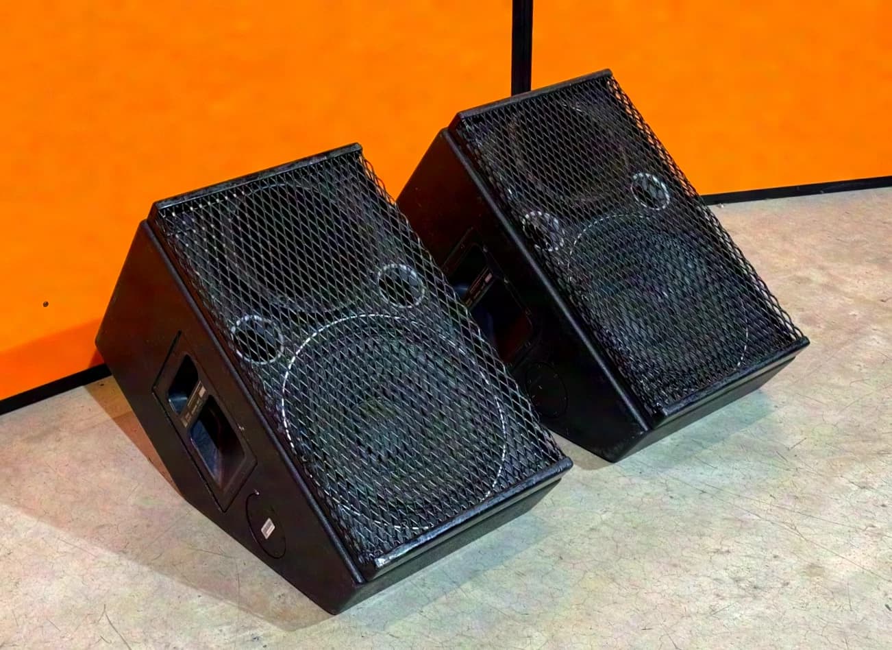Meyer Sound UltraSeries UM-1C Monitor Speaker