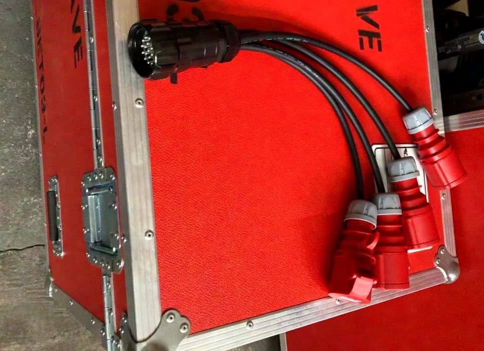 Motor breakout Socapex CEE 16 4pol