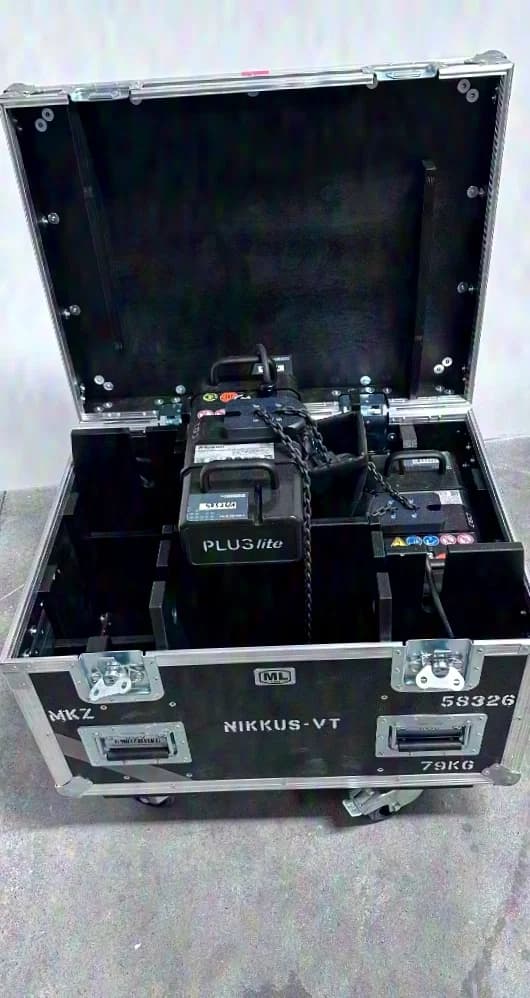 Movecat Pluslite 8x D8+ motor chain hoist 160 kg incl. control and cables