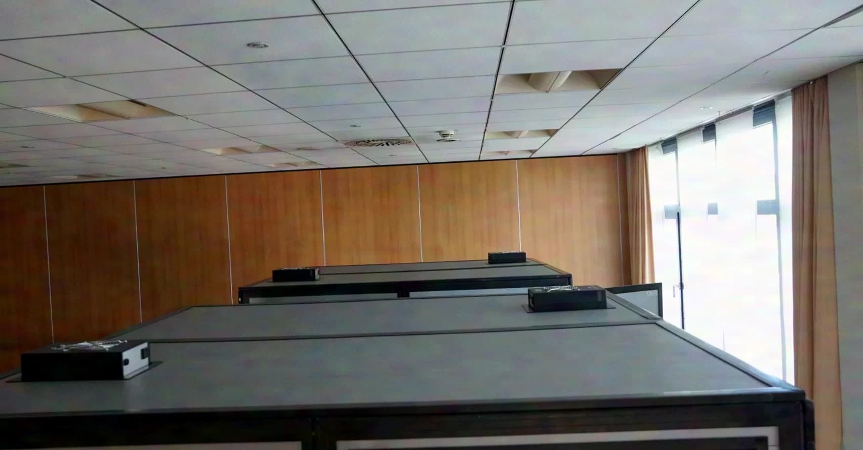 Multi-Caisses Interpreter / Speaker Booth "Protocole with Case"