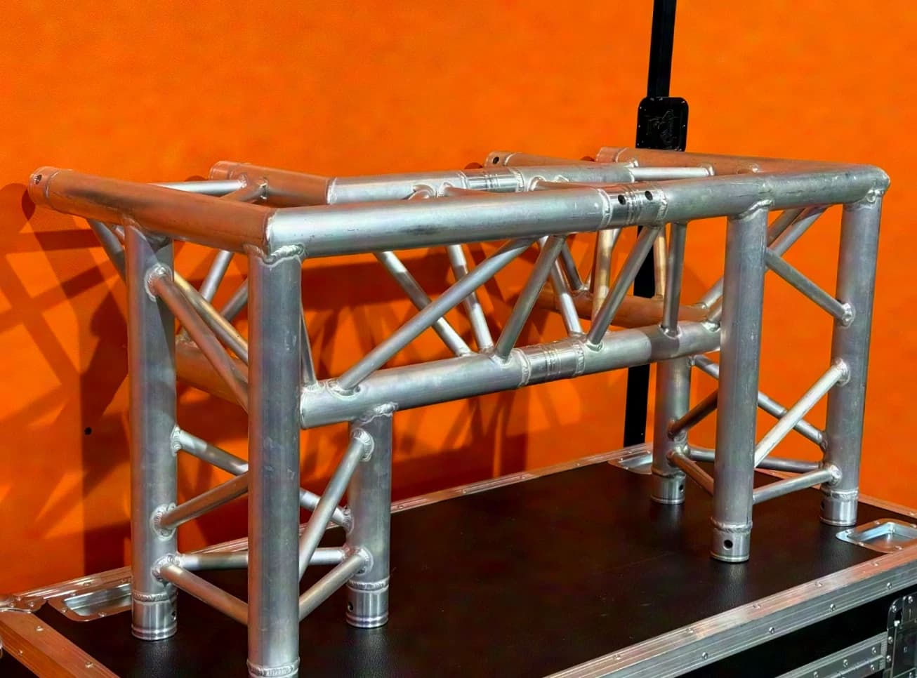 NAXPRO TRUSS FD33 C33 90° 3-Way Corner | 0,5m | Silver