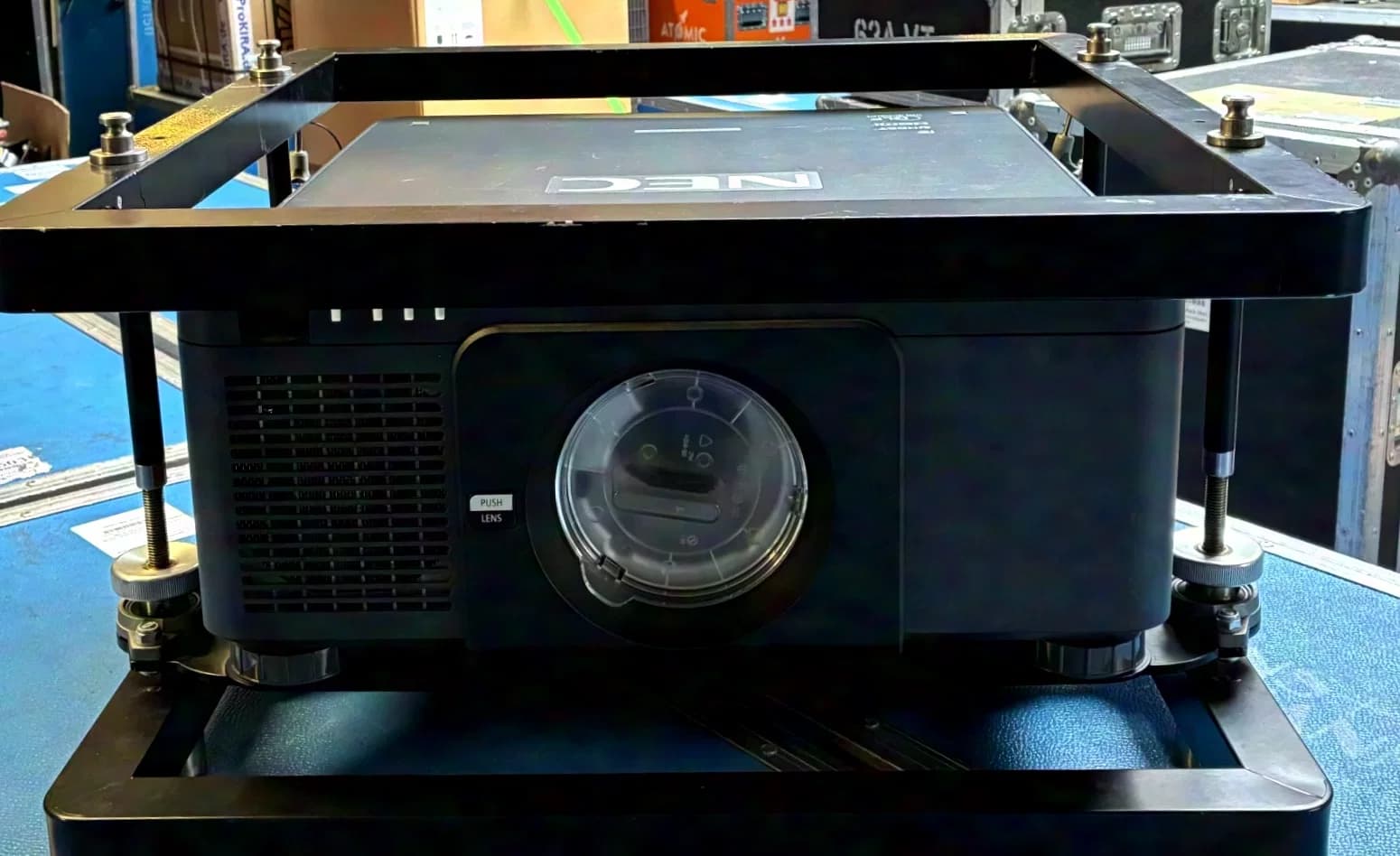 NEC PX1004UL Laserprojektor 1DLP, 10000lm, WUXGA
