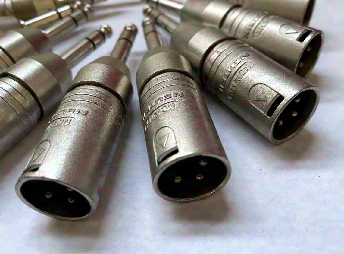 NEUTRIK NA3MP Round adapter-fixed adapter XLR-Male to 6.3mm stereo jack