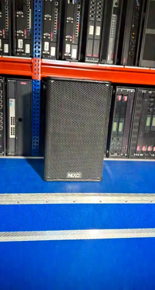 Nexo PS10-R2