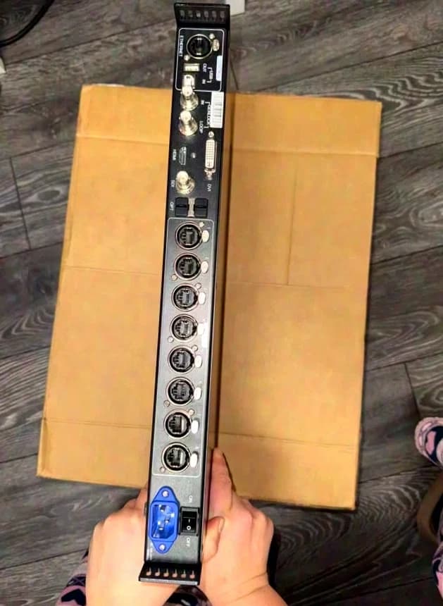 Novastar R5 4k