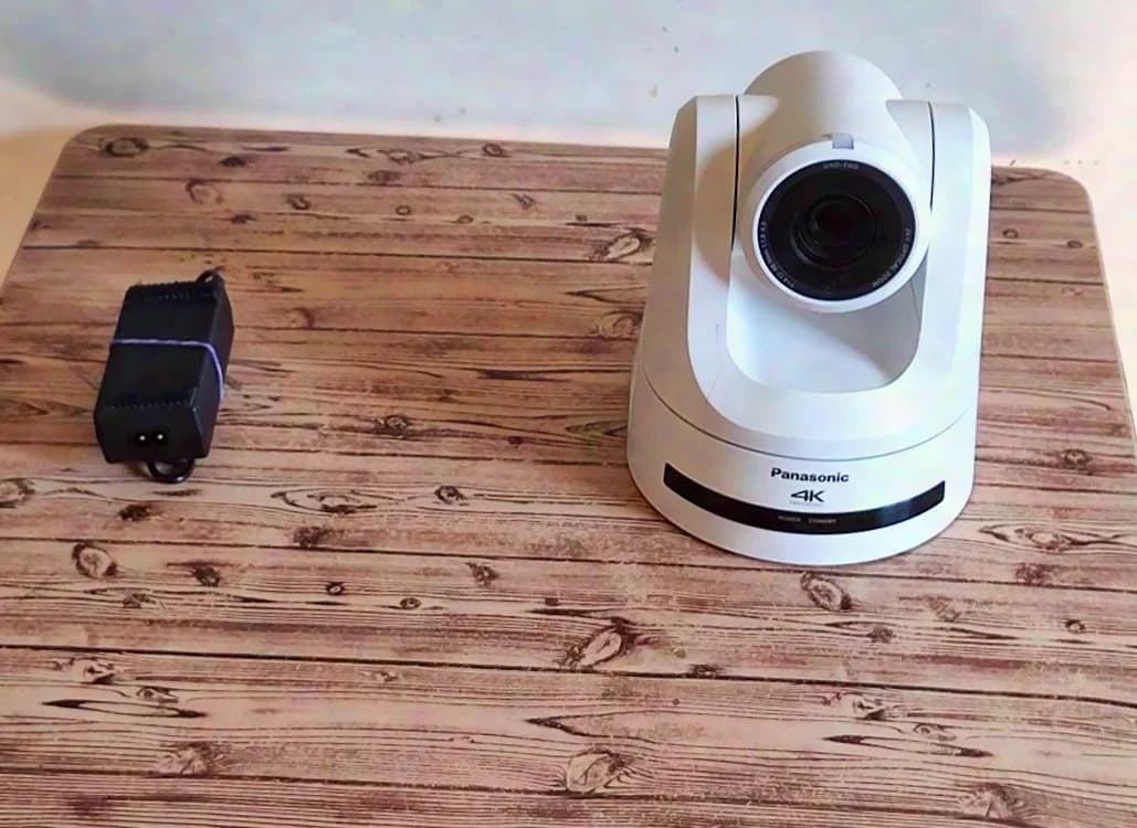 PANASONIC AW UE100 4K HDMI 12GSDI 3GSDI Pan Tilt Zoom LIVE STREAMING IP Camera