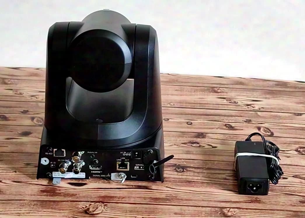 PANASONIC AW UE100 4K HDMI IP PTZ LIVE STREAMING WEBTV IP Camera + RP150 Control Console