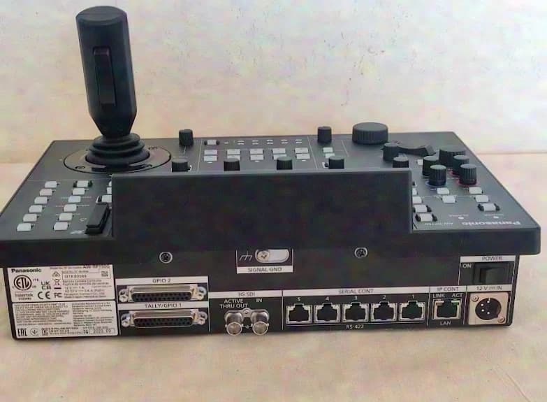 PANASONIC AW UE100 4K HDMI IP PTZ LIVE STREAMING WEBTV IP Camera + RP150 Control Console