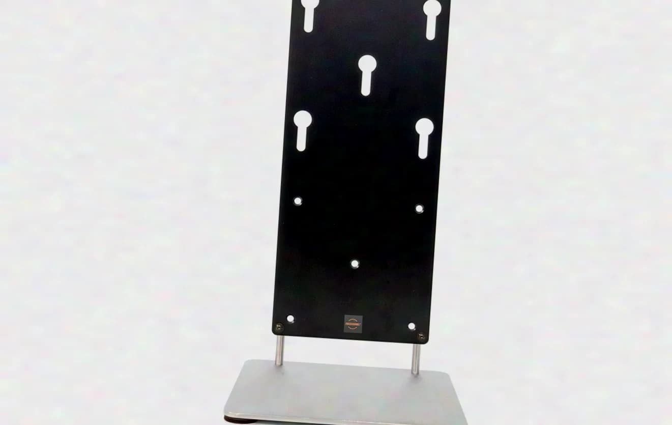 PANZERKABEL Video Table Stand 32" - 55"