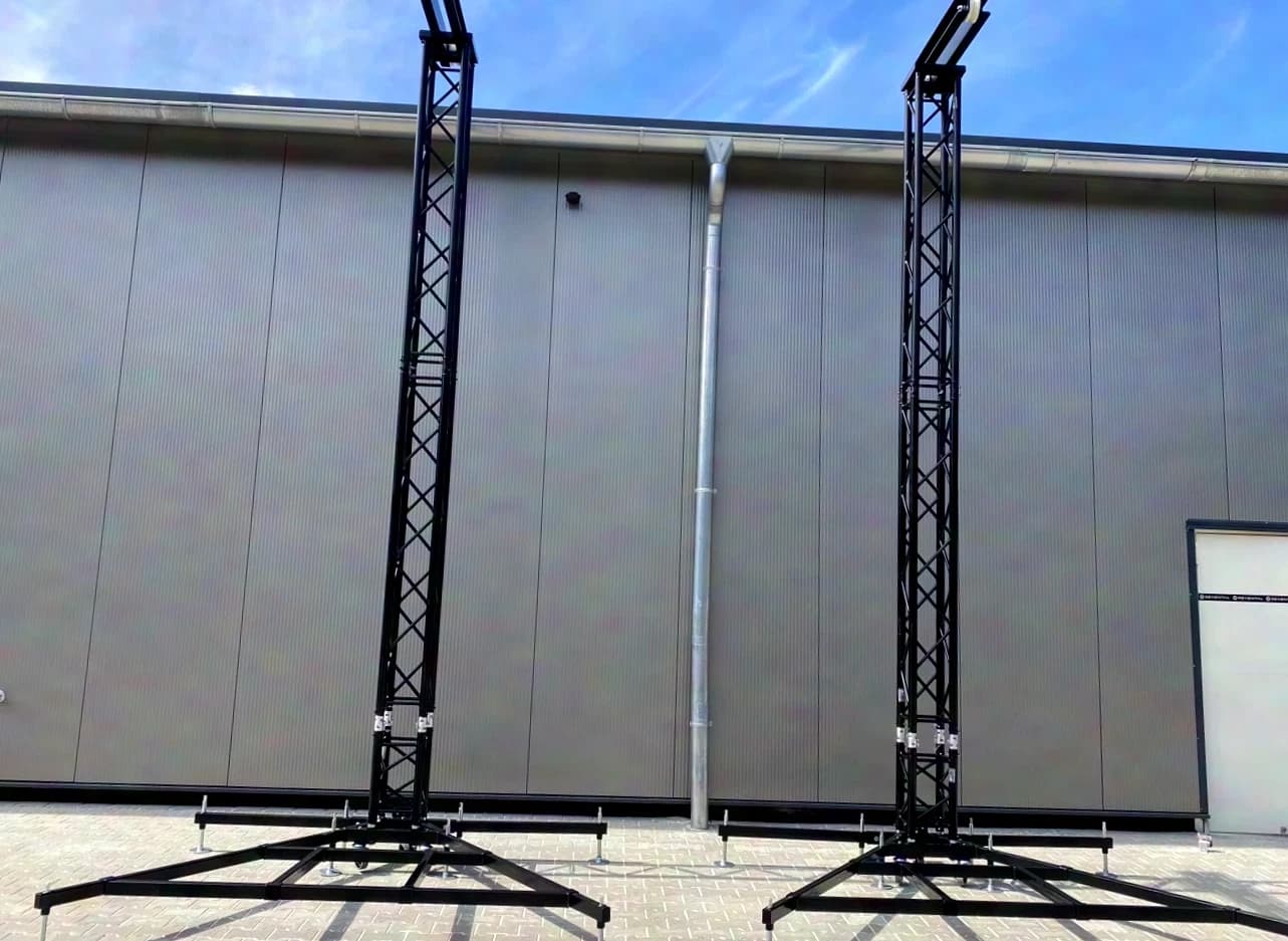 PA Tower black incl. HD trusses
