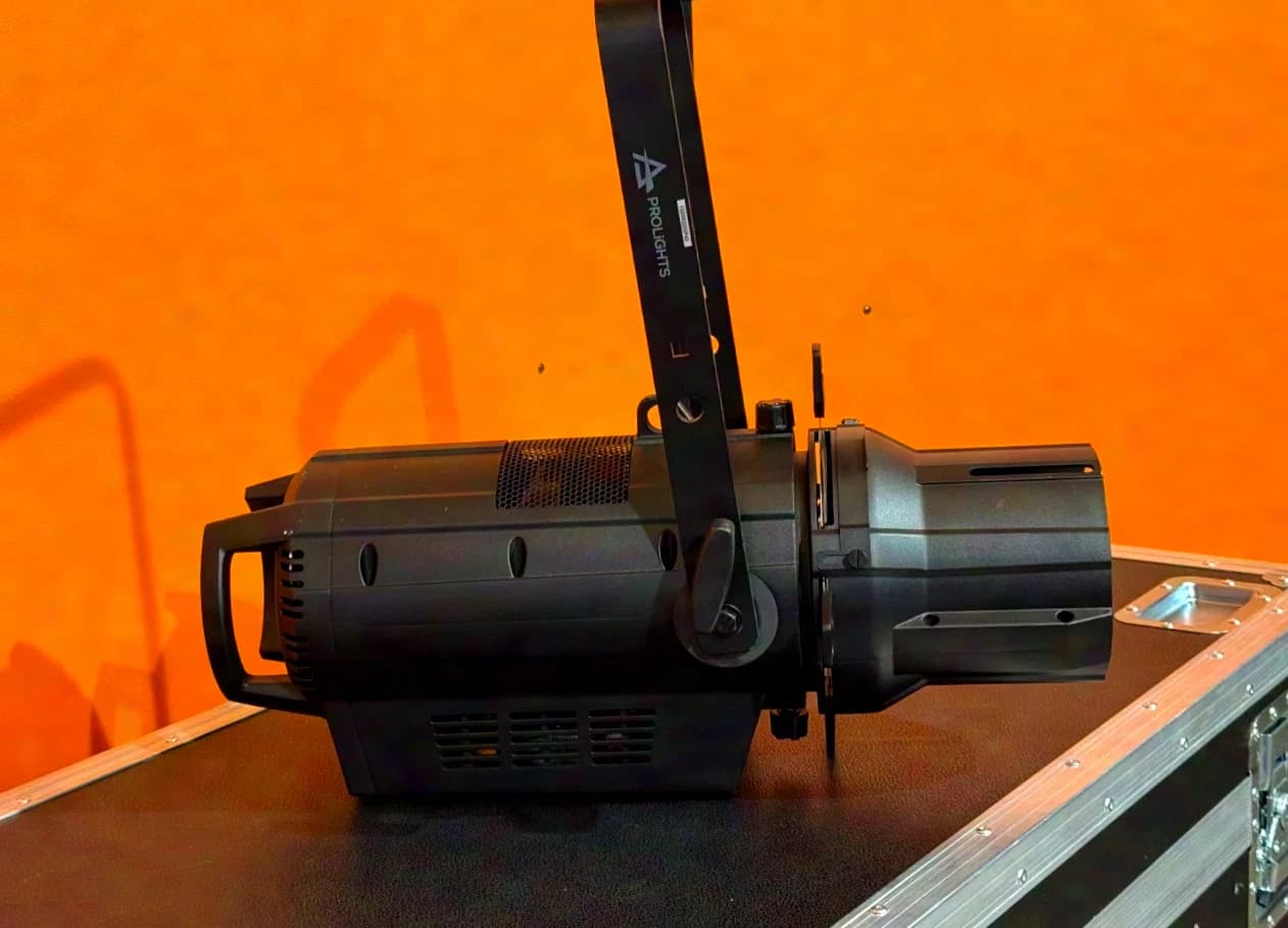 PROLiGHTS eclipse HD2 - LED Profile Spotlight
