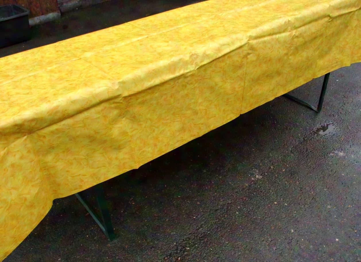 Package: 25 marbled oilcloth tablecloths for festival tent table 50er