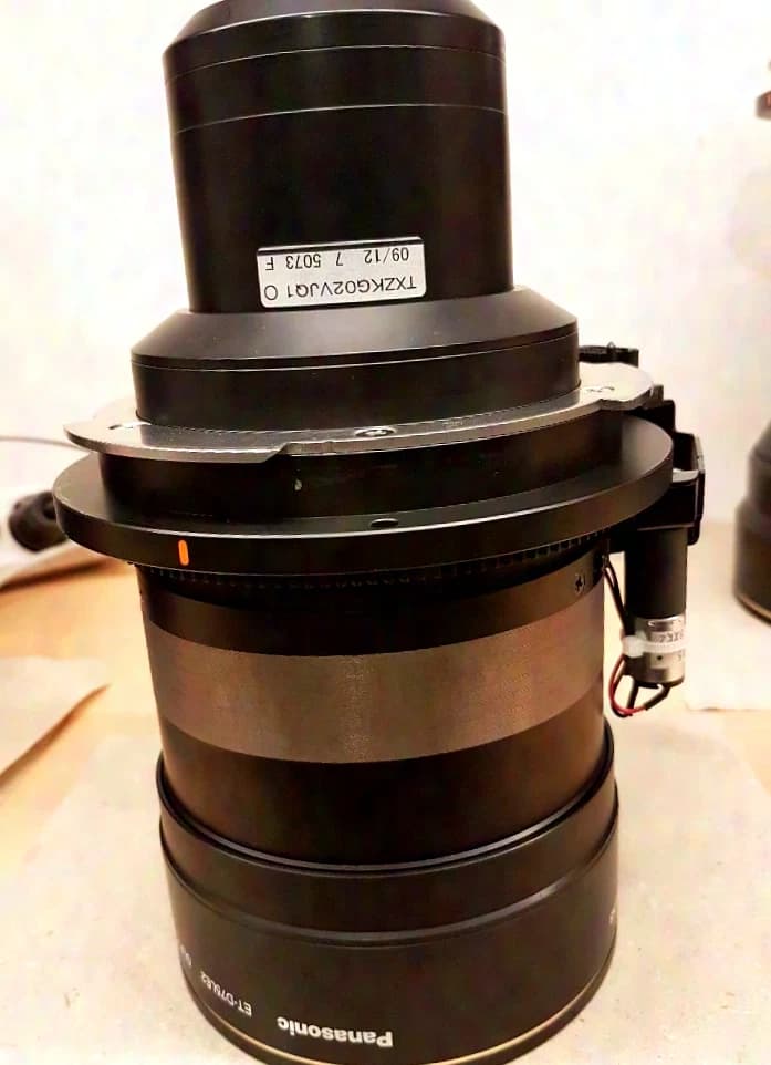 Panasonic ET-D75LE2 Medium-Throw Lens for 3-Chip DLP Projectors