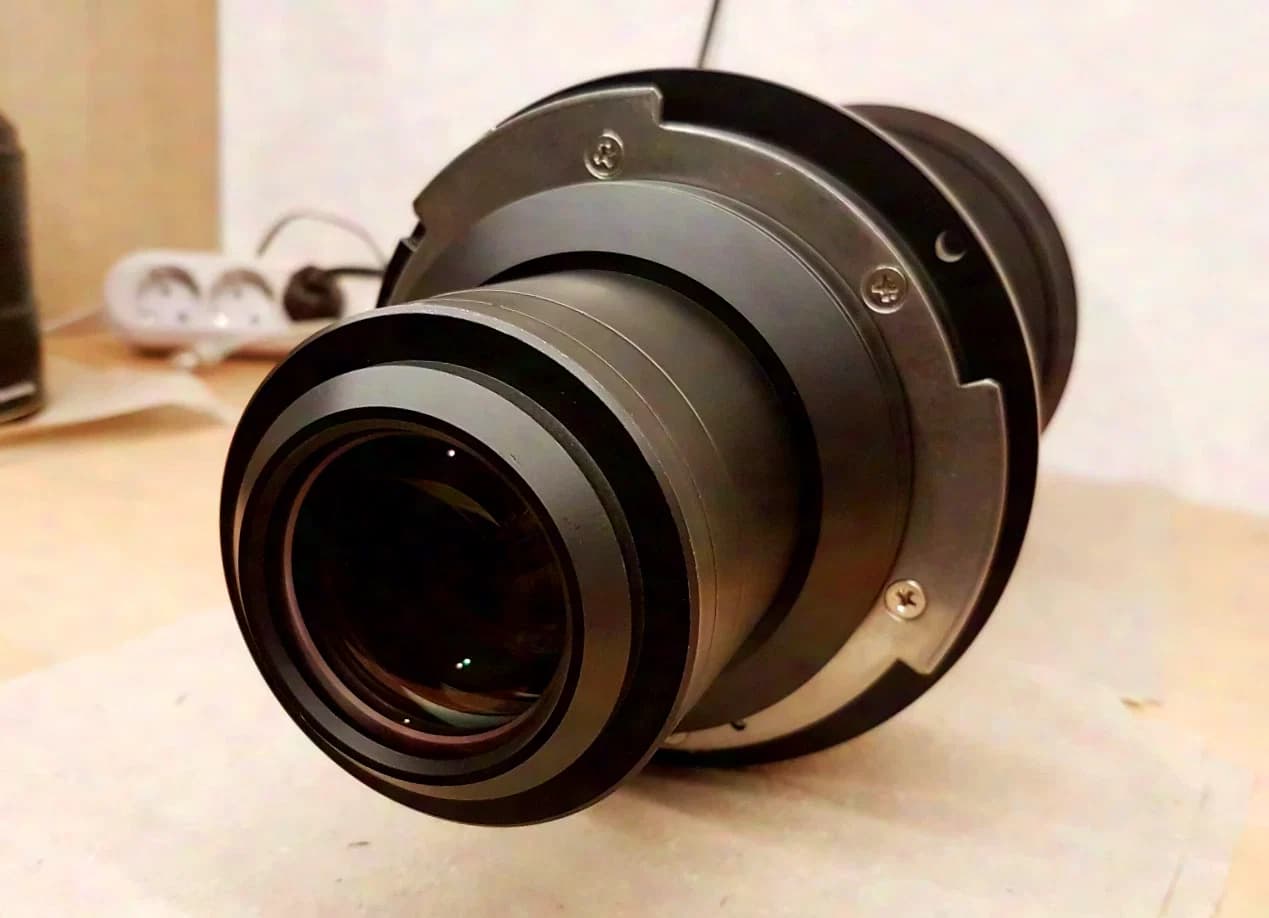 Panasonic ET-D75LE5 Wide-Angle Lens for 3-Chip DLP Projectors