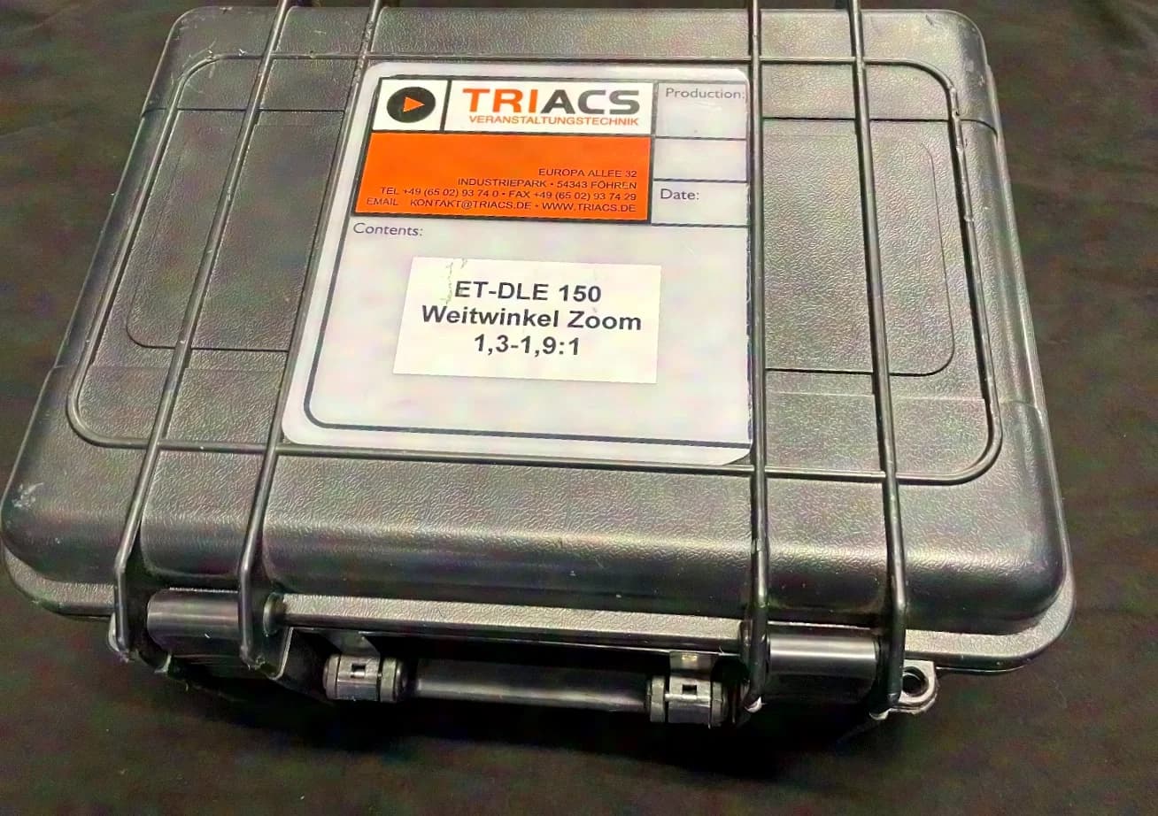 Panasonic ET-DLE150 with case