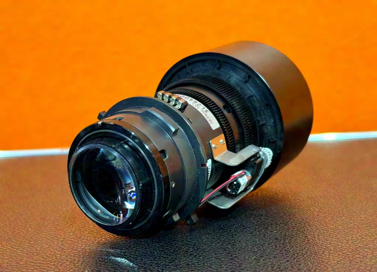 Panasonic ET-DLE250 Zoom Lens