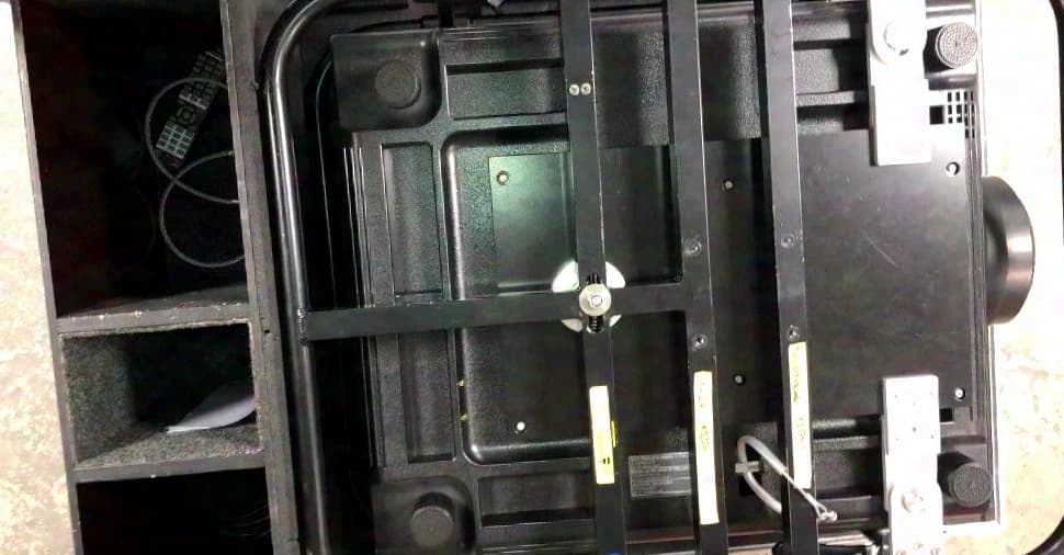 Panasonic PT-DZ870 WUXGA