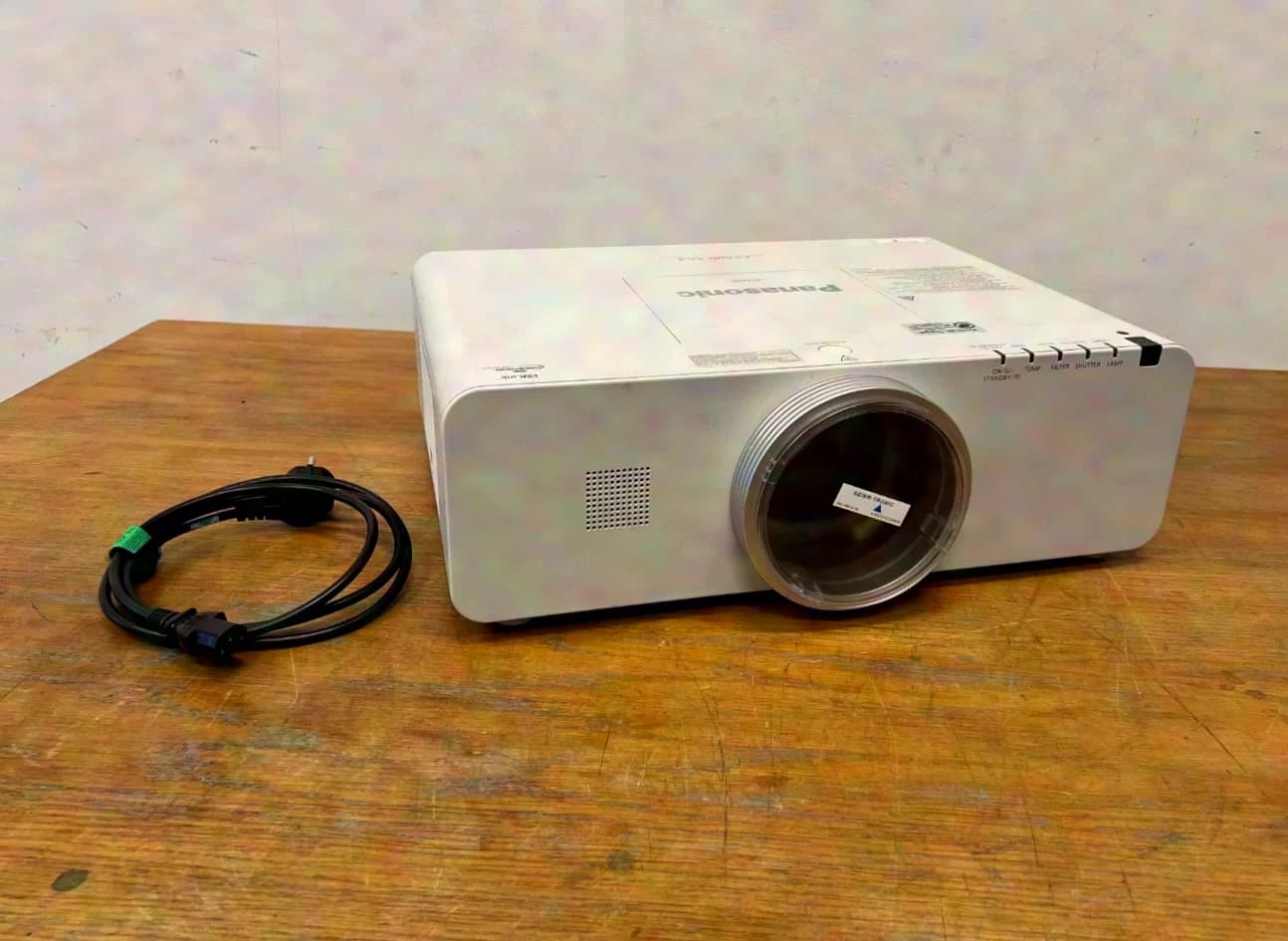 Panasonic PT-EX600EL