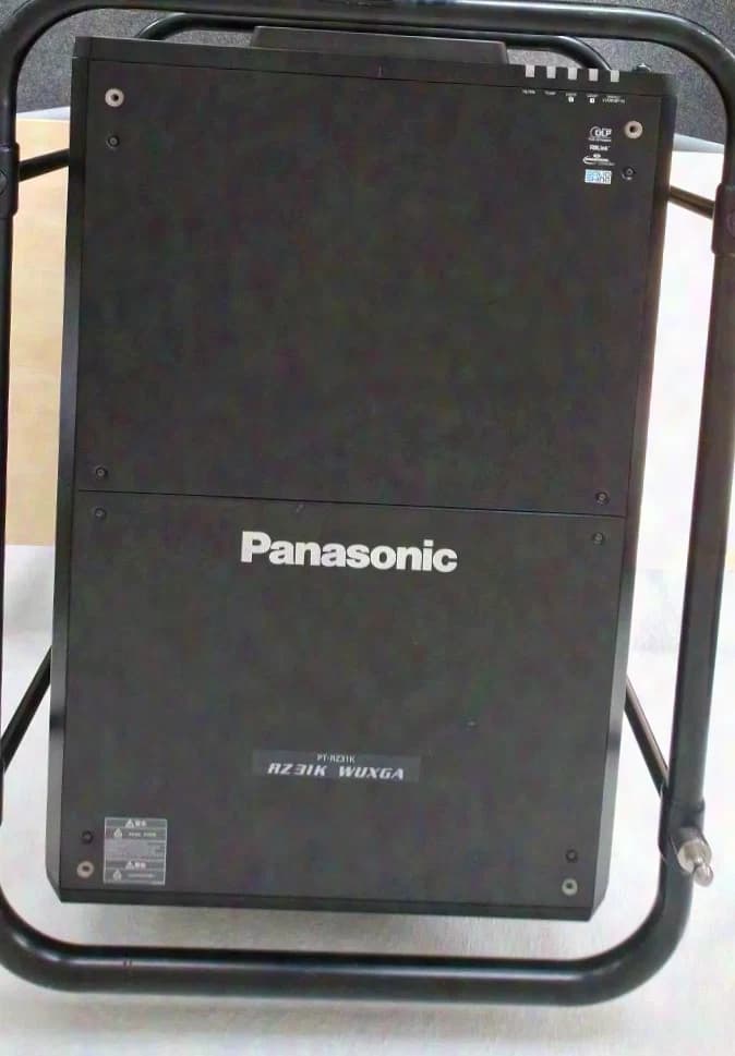 Panasonic PT-RZ31K