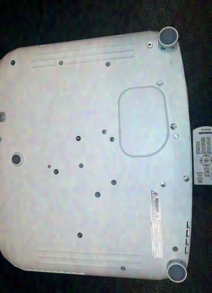 Panasonic PT-VZ570E - LCD projector - WUXGA 1920x1200px
