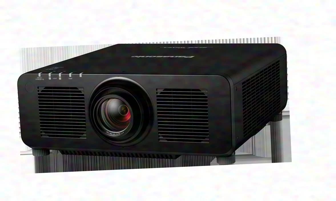 Panasonic Projector Set 4xRZ120 2xDZ6700 + various lenses