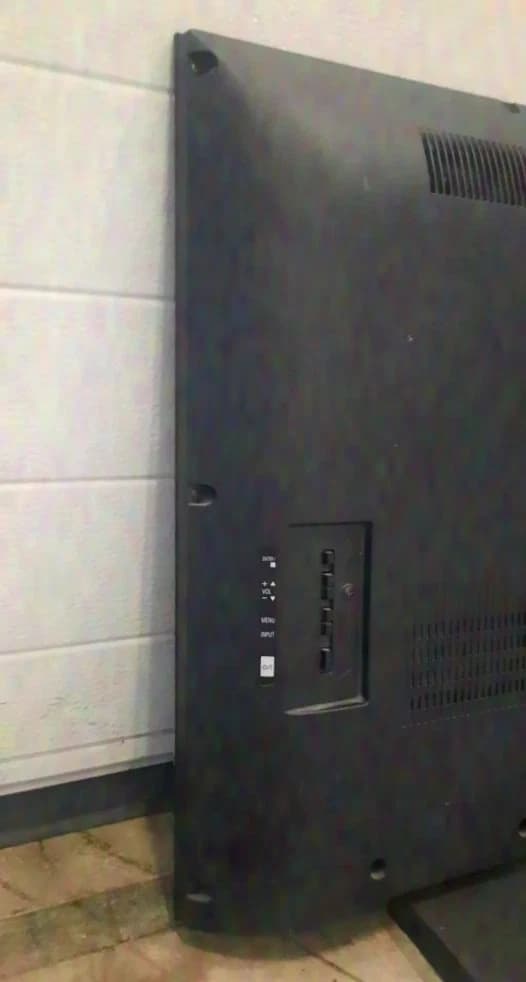 Panasonic TH-42LFE7ER - 42" display