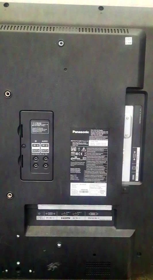 Panasonic TH-43LFE8 - 43" display
