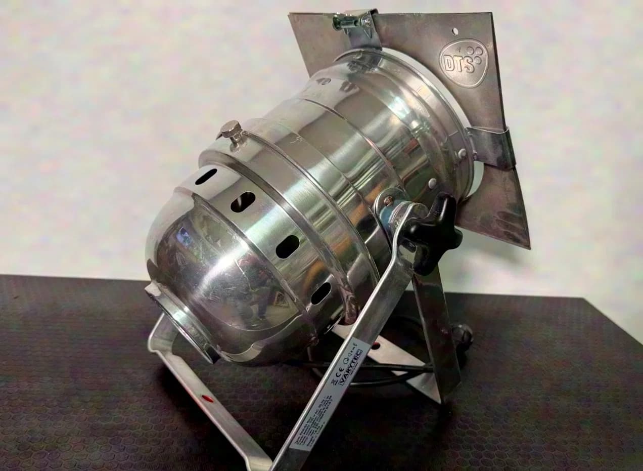 Par 64 Floorpar spotlight 300 Watt Raylight