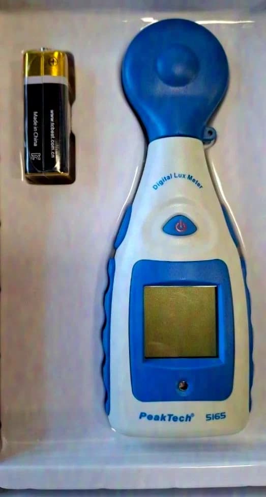 Peak Tech Prüf- und Messtechnik 5165 Digital Light Meter