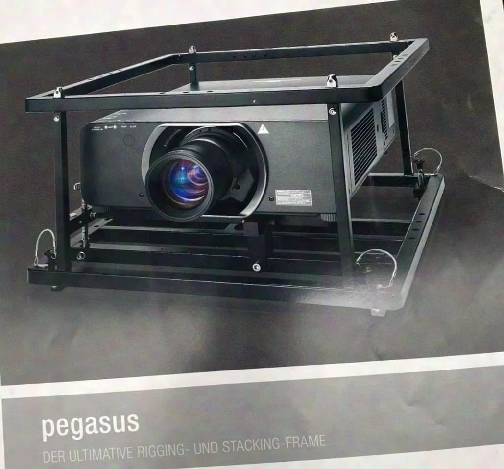 Pegasus / Publitek 4.0 flight frame / stack frame for projectors incl. plate for Panasonic EZ770