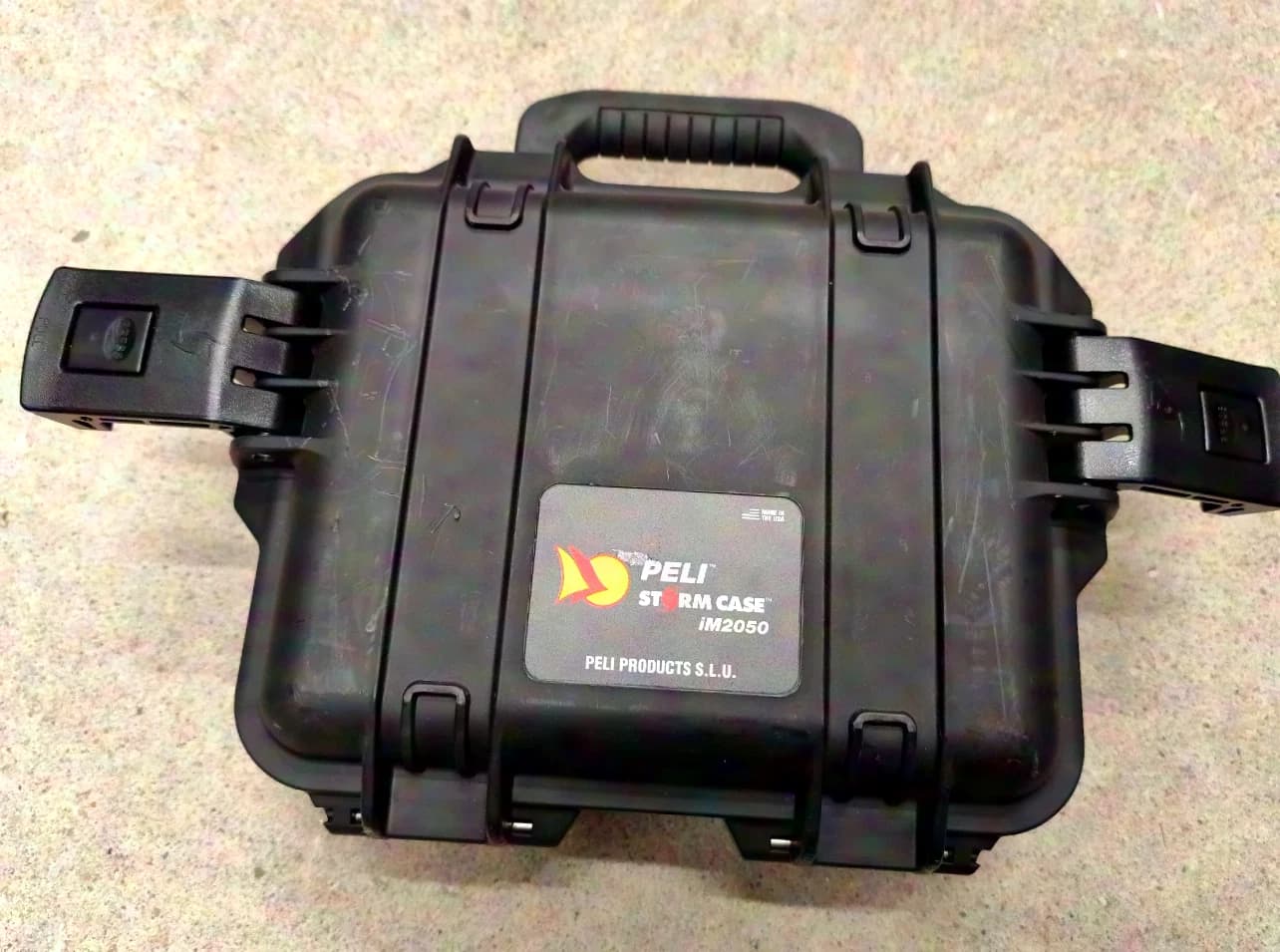 Peli iM2050 Storm protective case