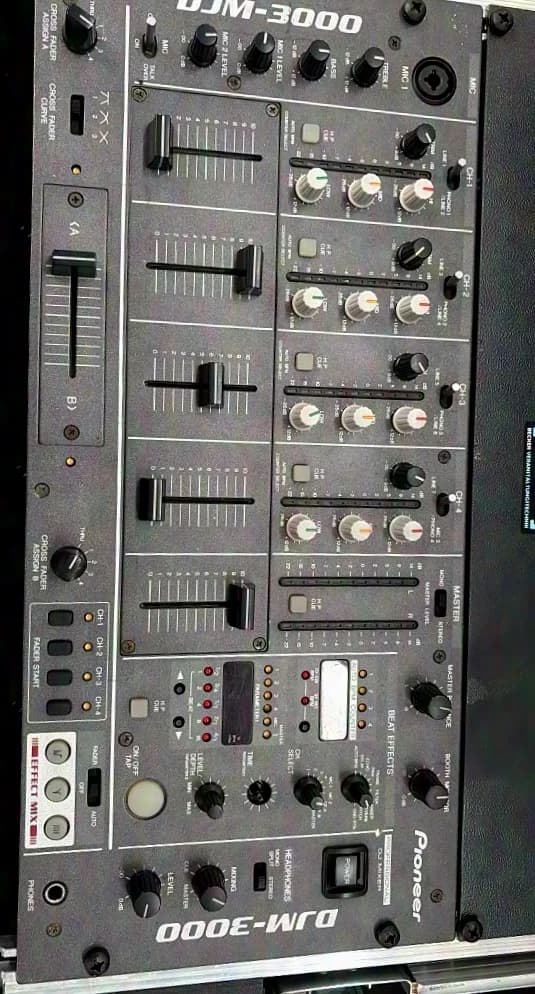 Pioneer DJM 3000