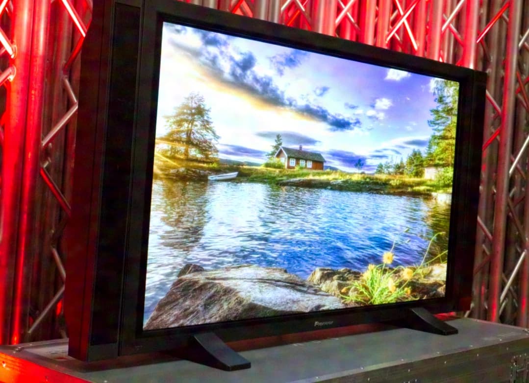 Pioneer PDP-503 Plasma Display 50" incl. Case