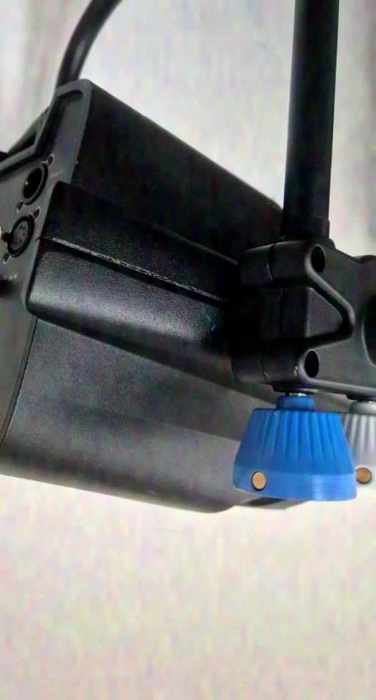 Pole-Operated Yoke for ColorSource Fresnel V (Max)