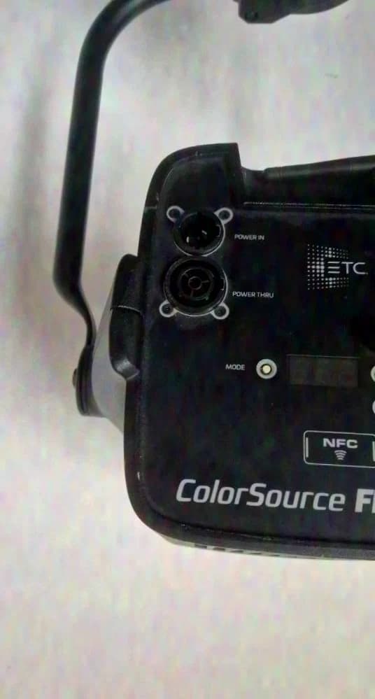 Pole-Operated Yoke for ColorSource Fresnel V (Max)
