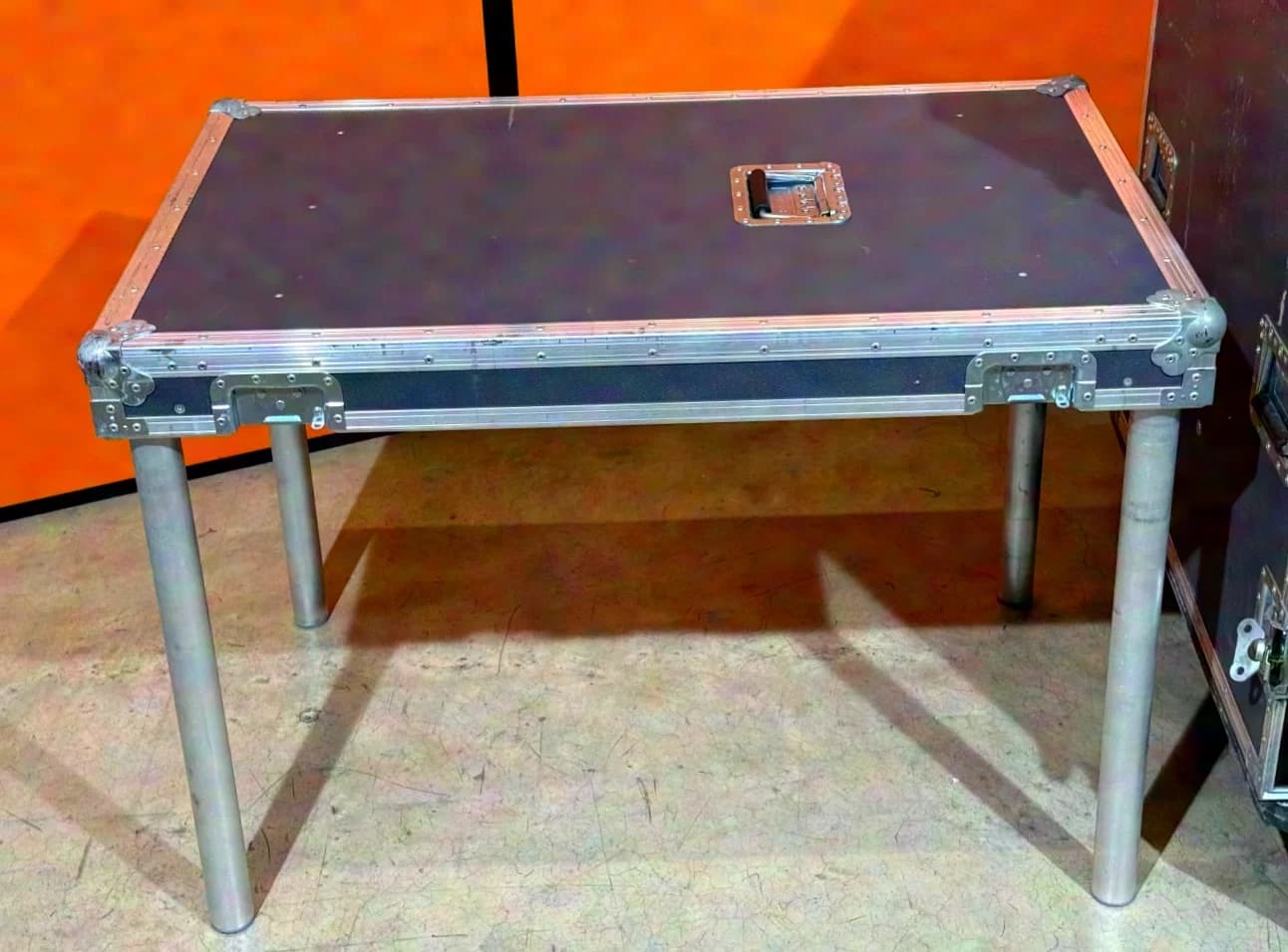 ProCase SPS-Rack with table, Shock-Mount 20HE, EBT: 79.5cm, grey
