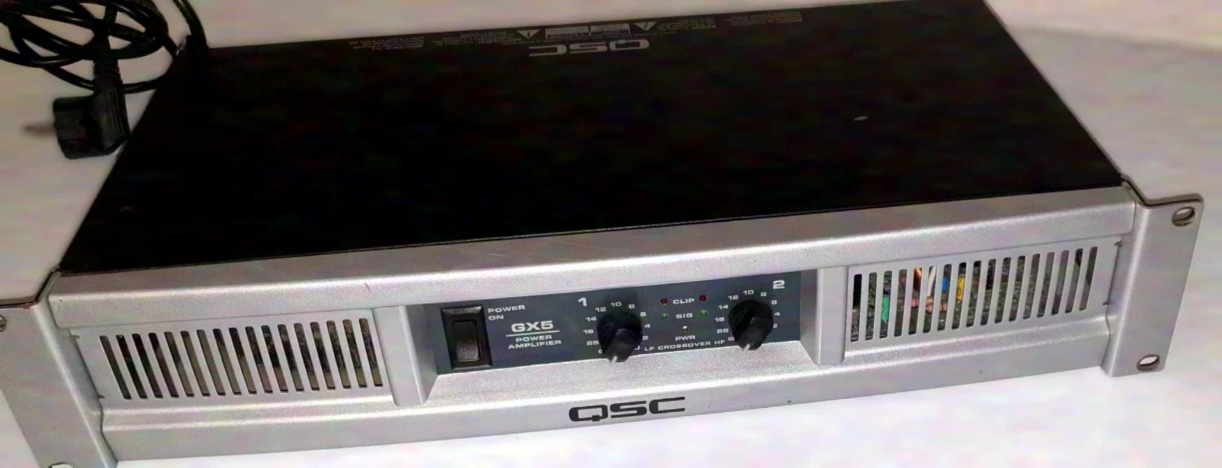 QSC GX5 power amplifier incl. 4HE case