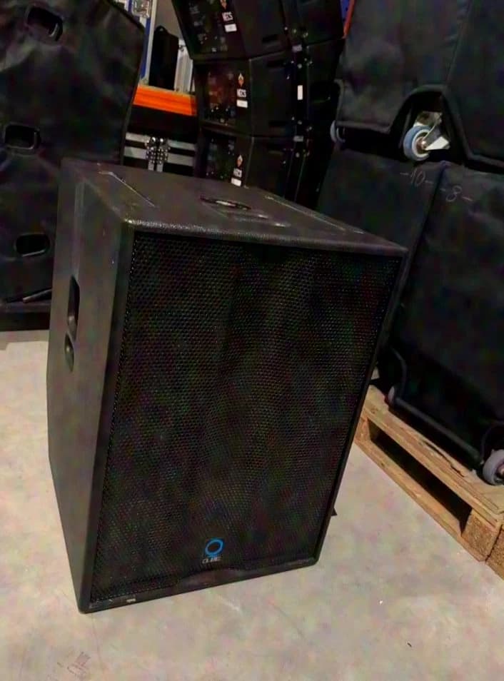 QUBE (FBT) Complete Line array & point source system
