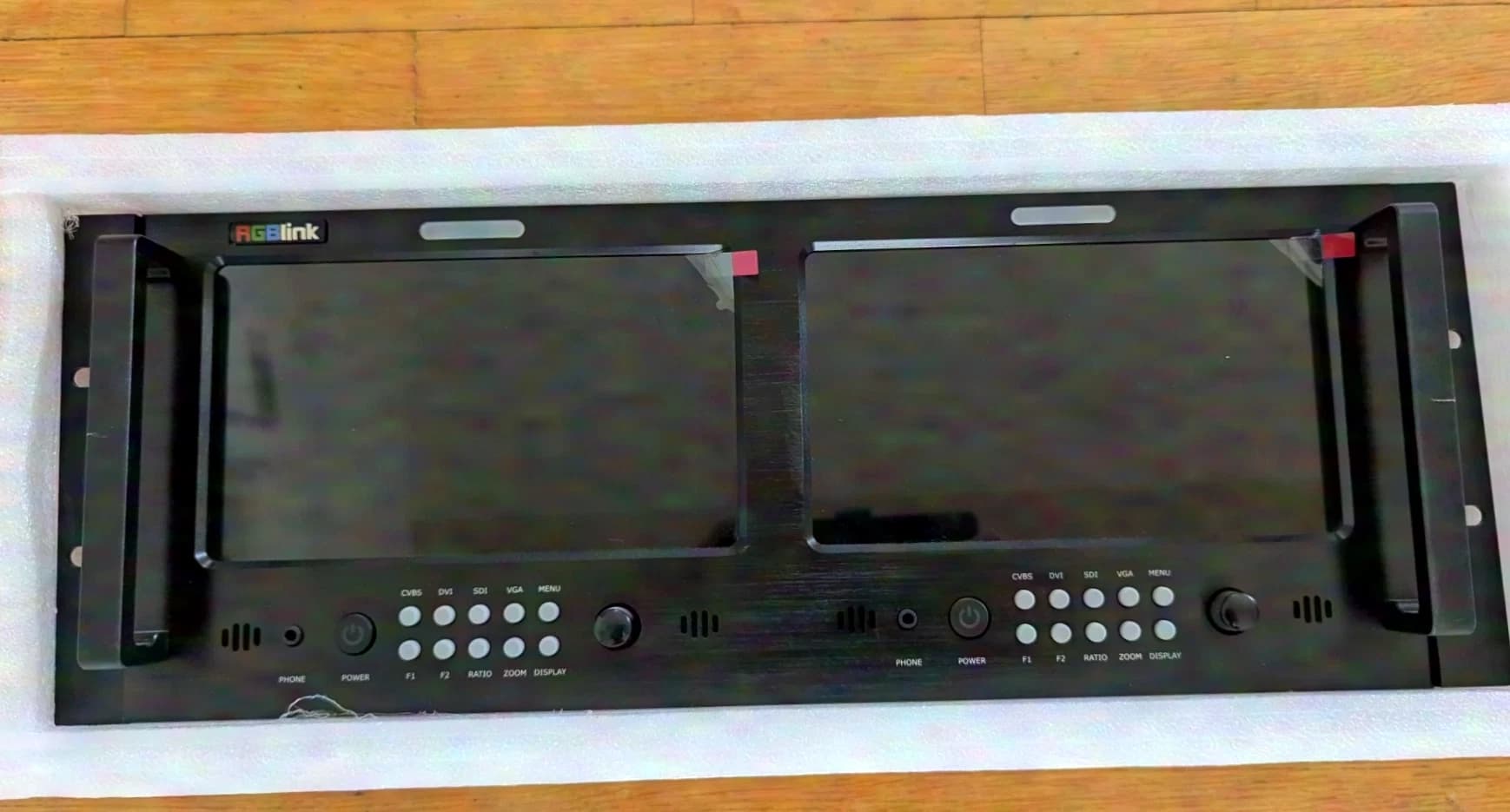 RGBLink RMS 8424S 2-way 19" Monitor