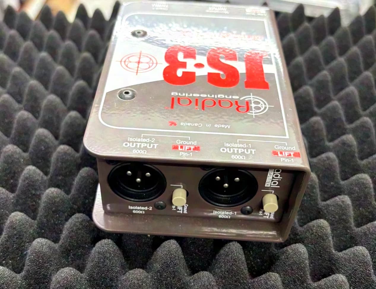 Radial JS3 Passive 3-way Microphone Splitter