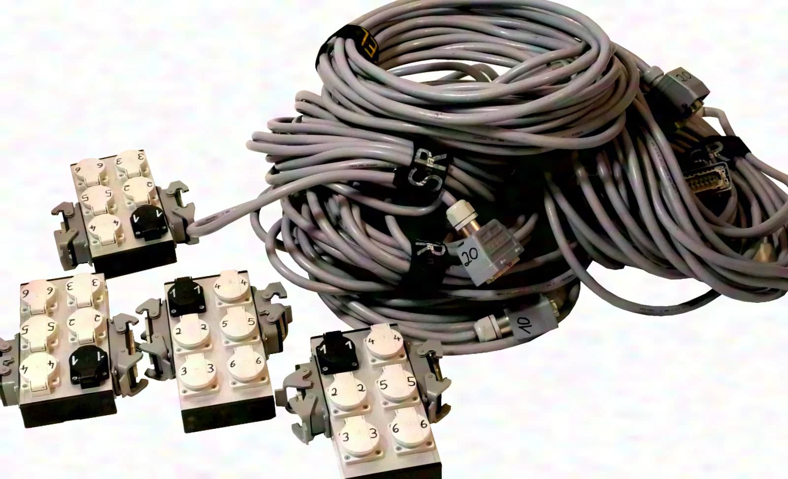 Riedconn power cables and plug boxes