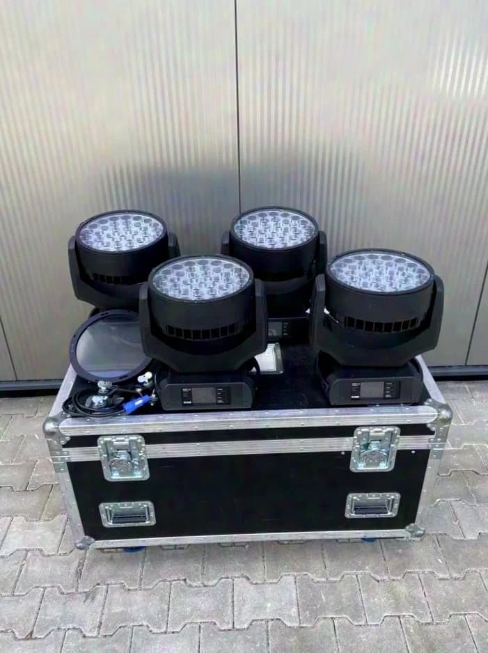 Robe 800 LED Wash incl. Case