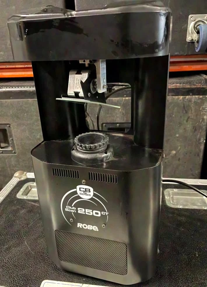 Robe Clubscan CT 250 4-unit case